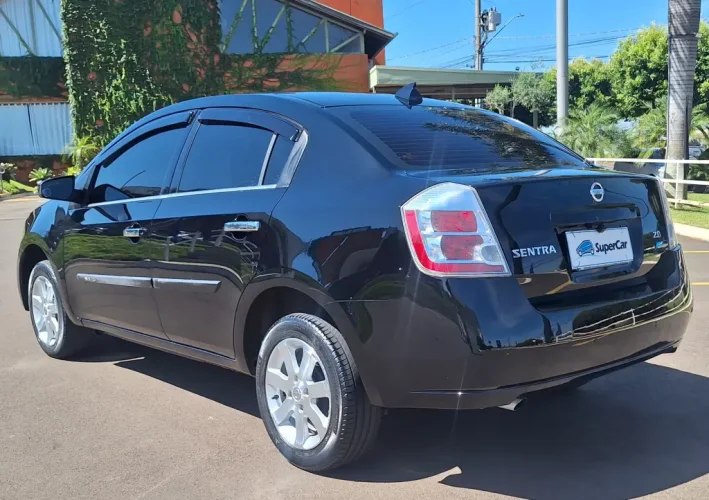 NISSAN Sentra 2.0 16V 4P FLEX AUTOM�TICO CVT, Foto 5