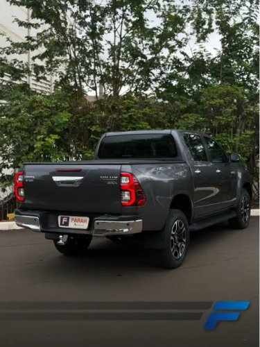 TOYOTA Hilux Caminhonete 2.8 16V SRX 4X4 DIESEL CABINE DUPLA AUTOM�TICO, Foto 4