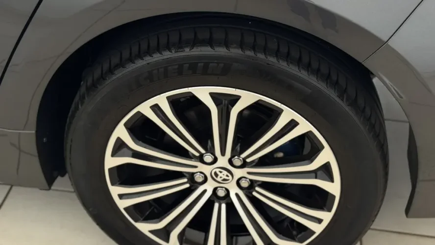 TOYOTA Corolla 1.8 16V 4P FLEX H�BRIDO ALTIS A PREMIUM AUTOM�TICO CVT, Foto 19