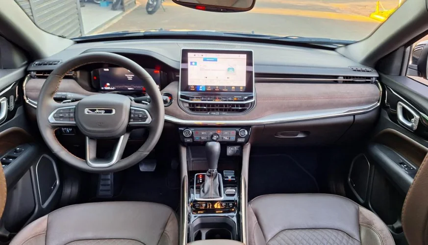 JEEP Commander 2.0 16V 4P HURRICANE 4 OVERLAND TURBO 4X4 AUTOM�TICO AT9, Foto 6