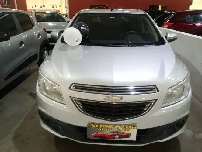 CHEVROLET Onix Hatch 1.0 4P FLEX LT, Foto 2