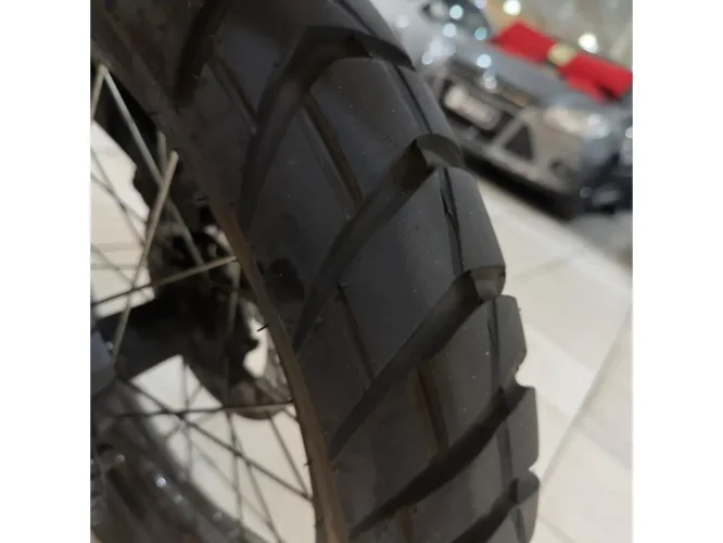 HONDA XR 300 L Tornado, Foto 4