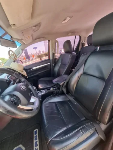 TOYOTA Hilux Caminhonete 2.8 16V SRV 4X4 DIESEL CABINE DUPLA AUTOMTICO, Foto 8