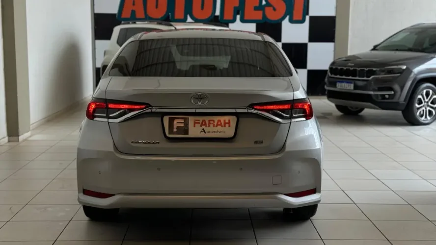 TOYOTA Corolla 2.0 16V 4P FLEX XEI DIRECT SHIFT AUTOMTICO CVT, Foto 10