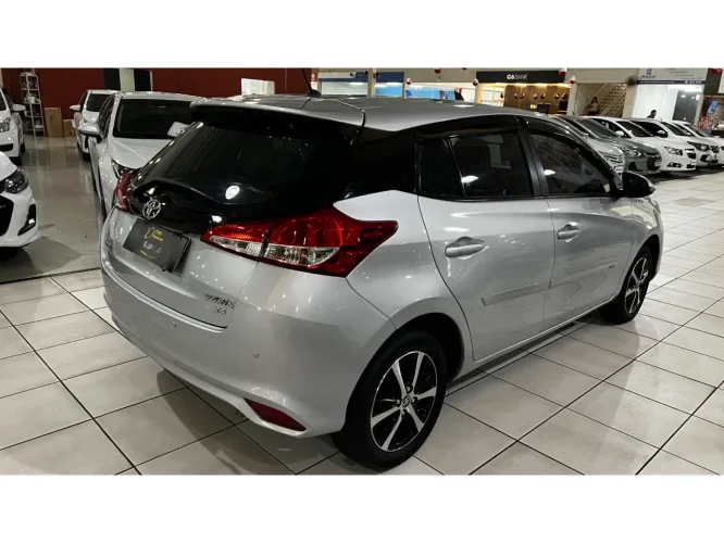 TOYOTA Yaris Hatch 1.5 16V 4P FLEX XS MULTIDRIVE AUTOM�TICO CVT, Foto 5