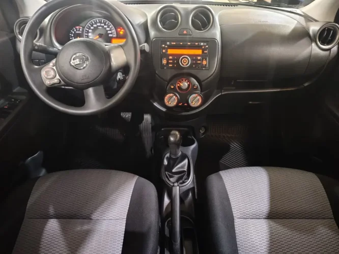 NISSAN March 1.6 16V 4P SV FLEX, Foto 8