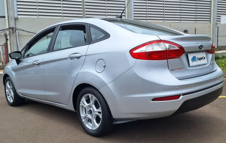 FORD Fiesta Sedan 1.6 4P FLEX SE PLUS POWERSHIFT AUTOM�TICO, Foto 5