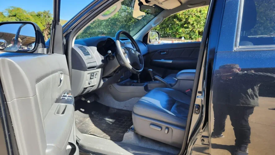 TOYOTA Hilux SW4 3.0 16V 4P 4X4 SRV TURBO DIESEL, Foto 4