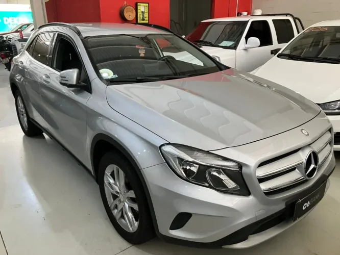 MERCEDES-BENZ GLA 200 1.6 16V 4P CGI STYLE TURBO AUTOM�TICO, Foto 2