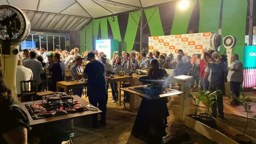 De palestras a churrascada: Associao GPB marca presena na 27 Agrishow