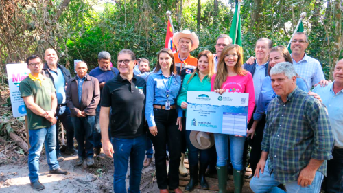 Chris Moraes lan�a Projeto Mega Nascente de �gua Rural Sustent�vel