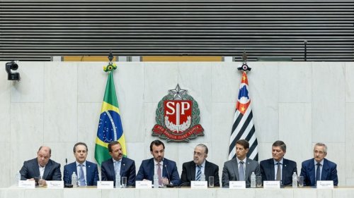 Associa��o GPB esteve em homenagem concedida na ALESP ao ex-ministro Cabrera Filho em reconhecimento � sua dedica��o ao agroneg�cio