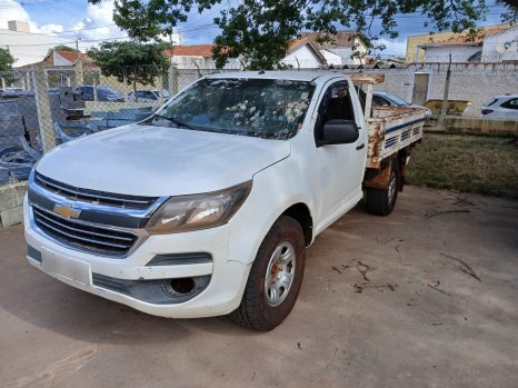 CHEVROLET S10 2017 - R$65.000,00