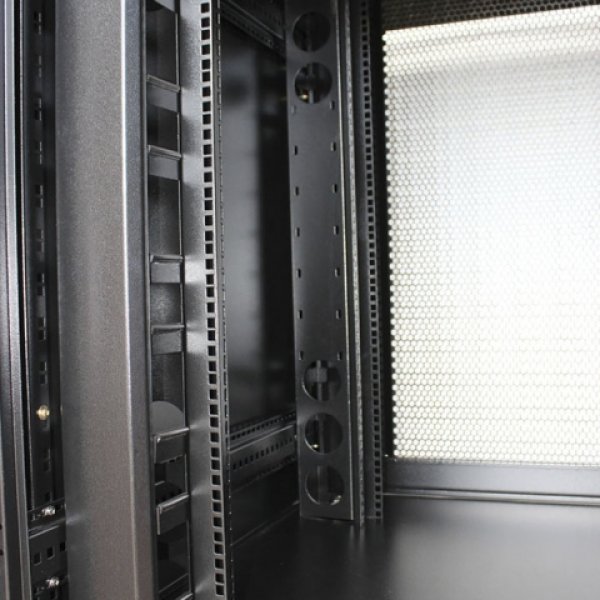 Server L800