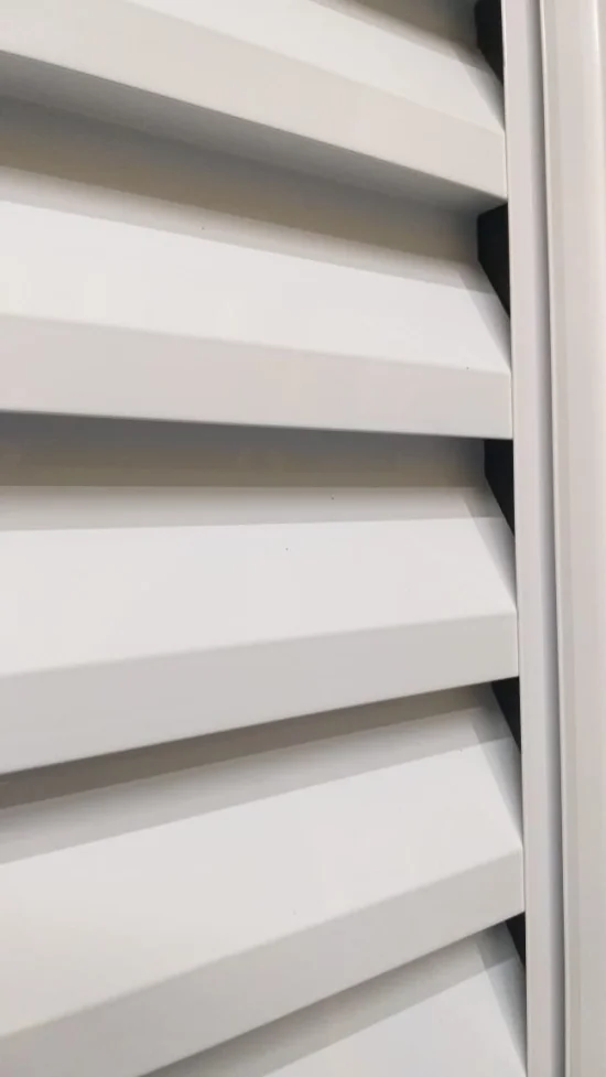 Porta Balco 6 Folhas palhetas pesadas Linha Tera