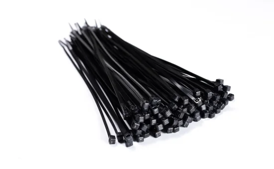 ABRACADEIRA EM NYLON 3,6MM X 150MM 100 UNIDADES COR PRETA