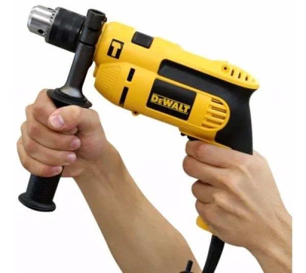FURADEIRA DE IMPACTO 1/2 220V 710W MODELO DWD502