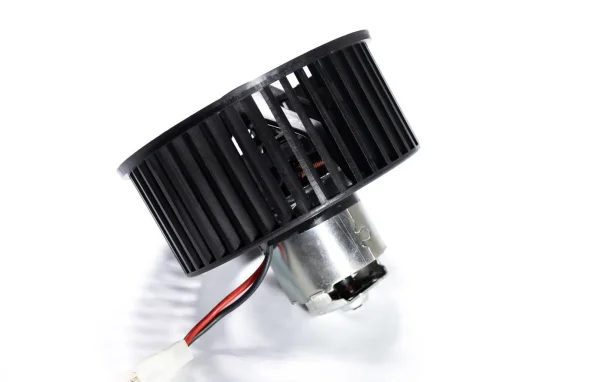 MOTOR VENTILADOR INTERNO VW BRASILIA / PARATI / SAVEIRO -12V