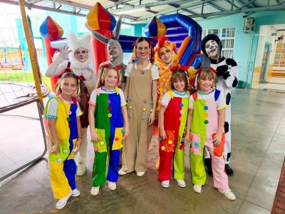 SEMANA DO DIA DAS CRIAN�AS TER� CONTA��O DE HIST�RIAS E MUSICAL EM DOIS VIZINHOS