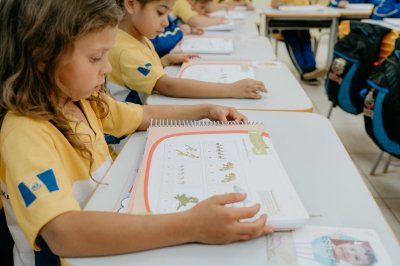 Educa��o de Dois Vizinhos avan�a no Ideb 2025 e figura entre os dez melhores resultados do Paran� nos Anos Iniciais