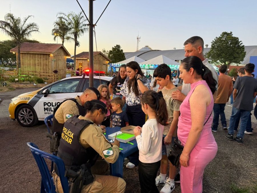 EXPOVIZINHOS REFOR�A MEDIDAS DE SEGURAN�A: CRIAN�AS S� ENTRAM COM RESPONS�VEIS E ADOLESCENTES PRECISAM DE AUTORIZA��O
