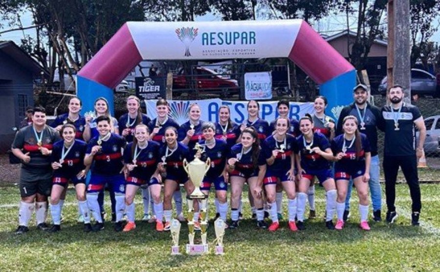 GUERREIRAS DO SUDOESTE: DOIS VIZINHOS � TRICAMPE� DA COPA REGIONAL DE FUTEBOL FEMININO