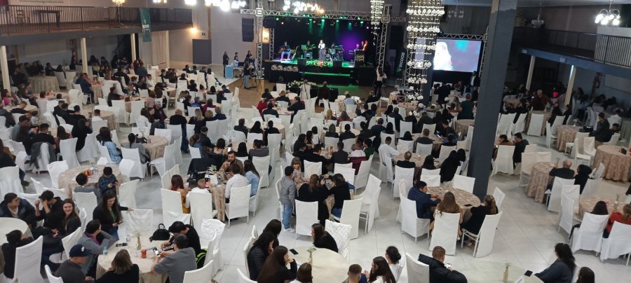 2� FESTIVAL CANTAVIZINHO COME�A HOJE EM DOIS VIZINHOS