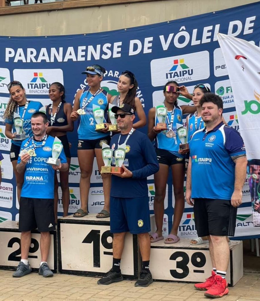 DOIS VIZINHOS ENCERRA 2025 COMO POT�NCIA DO V�LEI DE PRAIA PARANAENSE