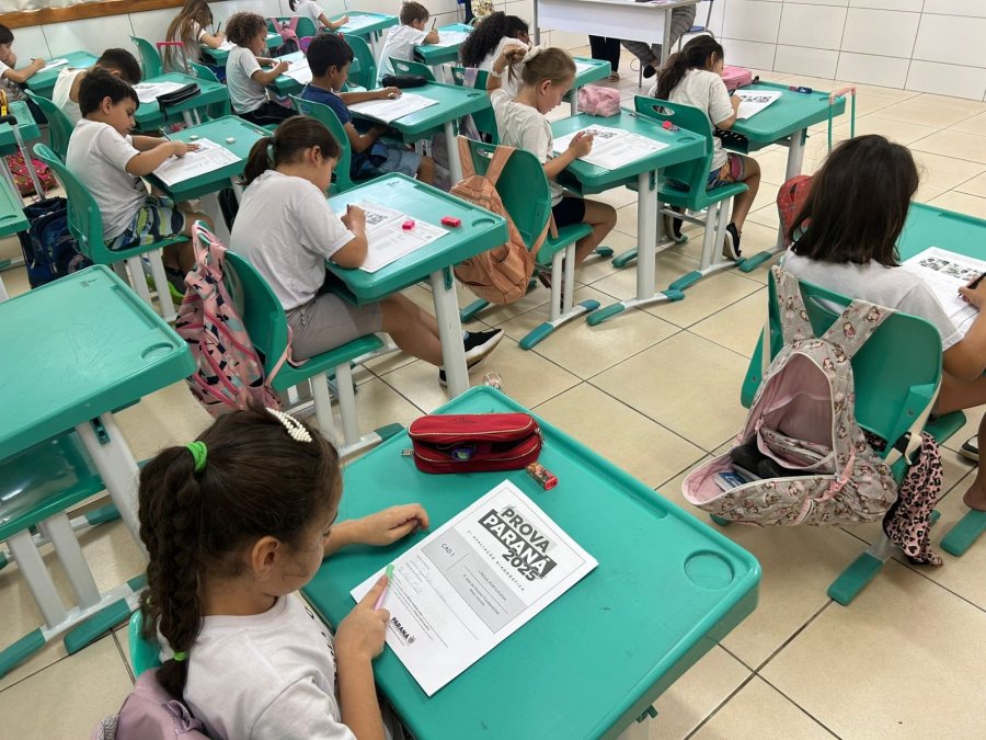 ALUNOS DAS ESCOLAS MUNICIPAIS PARTICIPAM DA 2� AVALIA��O DIAGN�STICA DA PROVA PARAN� 2025