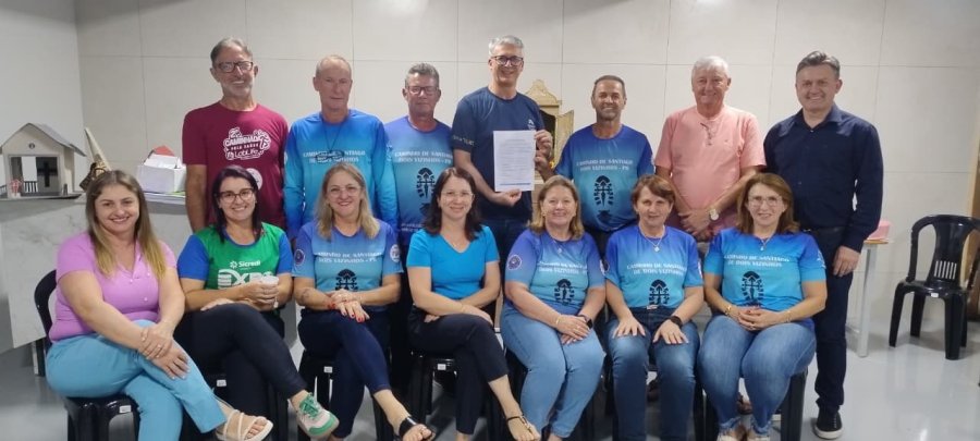 ASSOCIA��O SANTIAGO ENTREGA DOCUMENTO � PREFEITURA COM PROPOSTAS PARA O FORTALECIMENTO DO CAMINHO DE SANTIAGO DE DOIS VIZINHOS