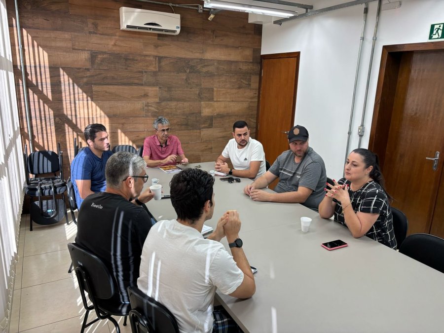 PREFEITURA E UTFPR FIRMAM MAIS UM TERMO DE COOPERA��O