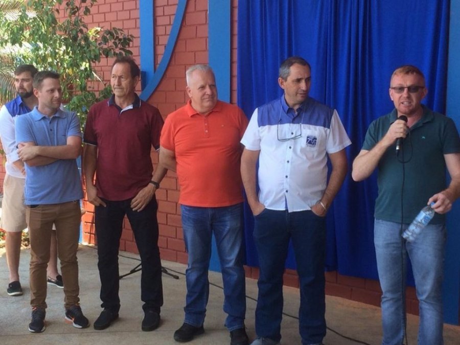 Inaugurada a Cobertura das Mangueiras no Parque de Exposi��es de Dois Vizinhos