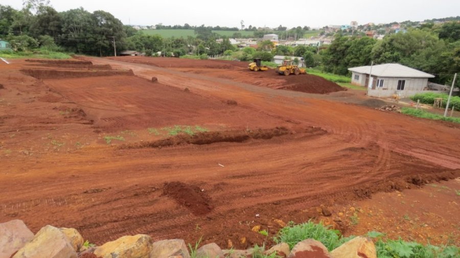 Construtora Itagiba Realiza Terraplanagem e Patamariza��o do Projeto Casa da Gente Ii
