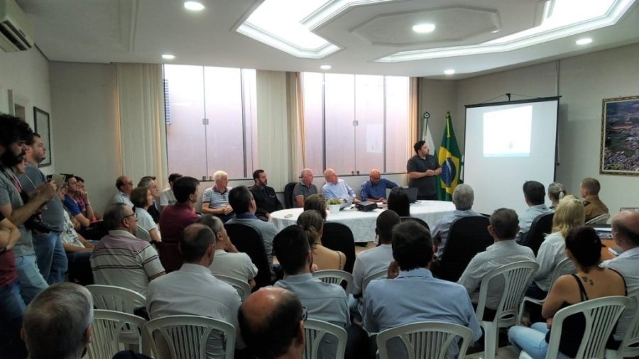 Inicia Em Dois Vizinhos a Instala��o das L�mpadas de Led