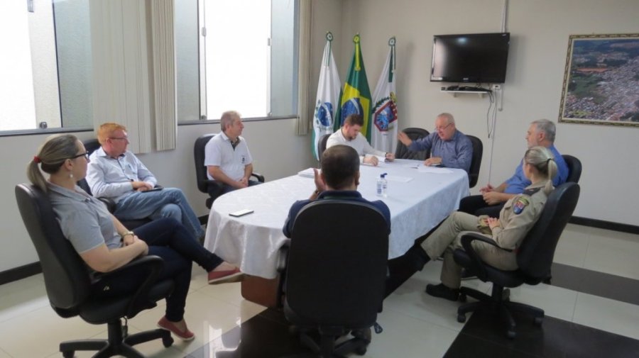 Decreto Adota Medidas para Conter Avan�os do Coronav�rus Em Dois Vizinhos