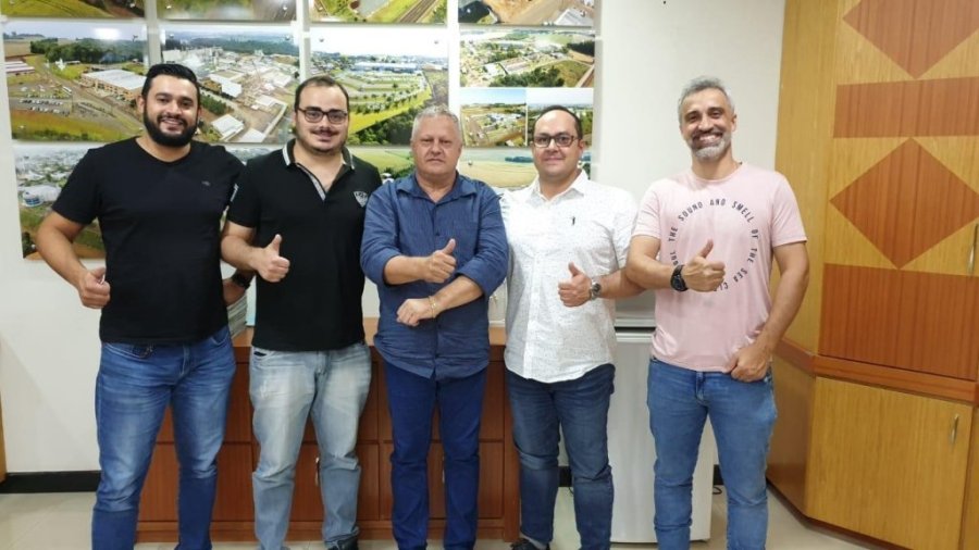M�dicos Cirurgi�es Permanecer�o Em Dois Vizinhos