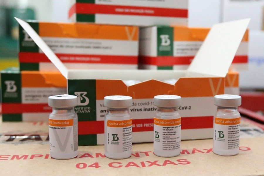 Cai para 64 Anos a Vacina��o Contra Covid 19