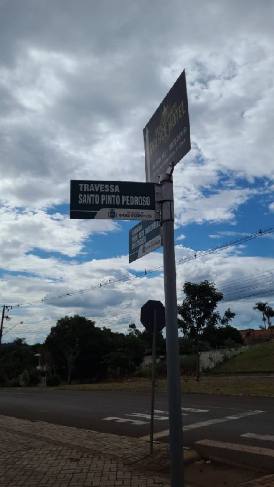 Deptran Interdita Trecho Pr�ximo  da Trincheira