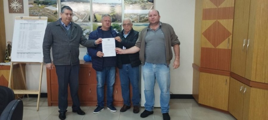 Conselho Comunit�rio de Seguran�a de Dois Vizinhos Faz Reuni�o Com o Prefeito Municipal para Aquisi��o de C�meras para o Munic�pio