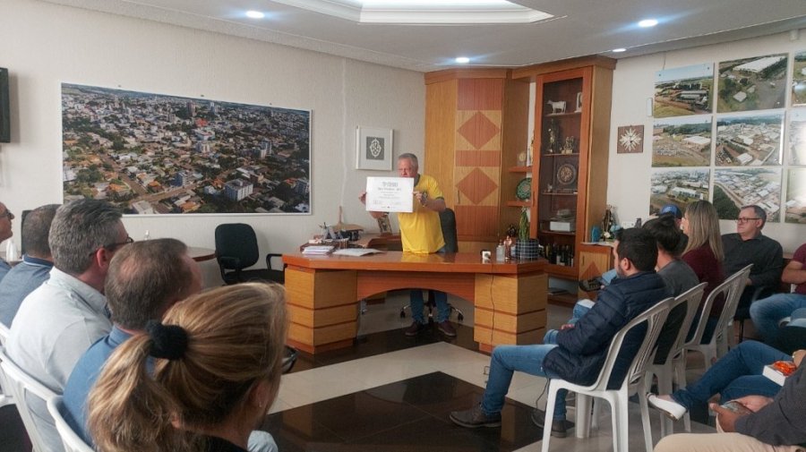 Dois Vizinhos Conquista Pr�mio Band Cidades Excelentes 2022