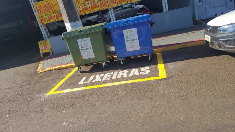 Projeto Piloto de Cont�iner de Lixo Urbano � Aplicado no Munic�pio