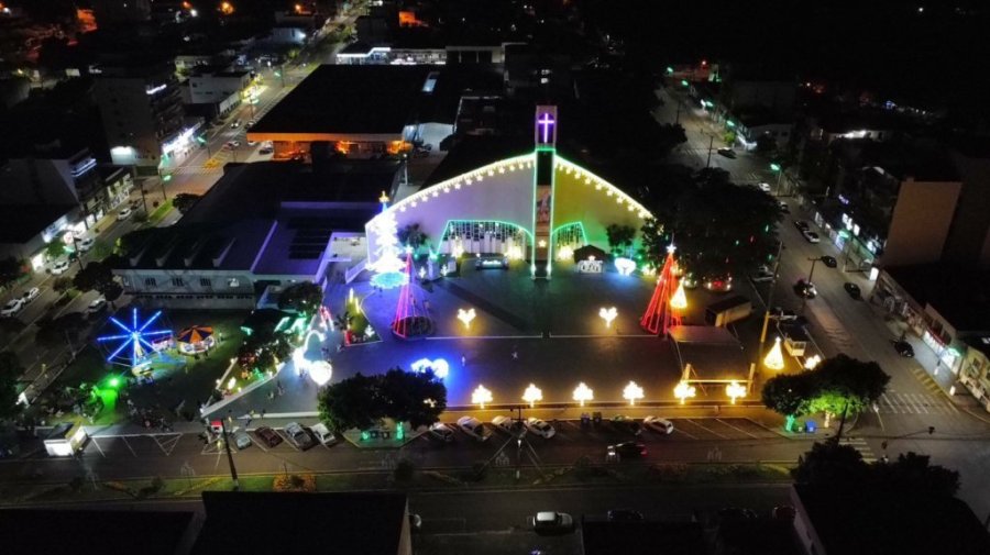 Abertura do Natal Iluminado de Dois Vizinhos Sofreu Altera��es