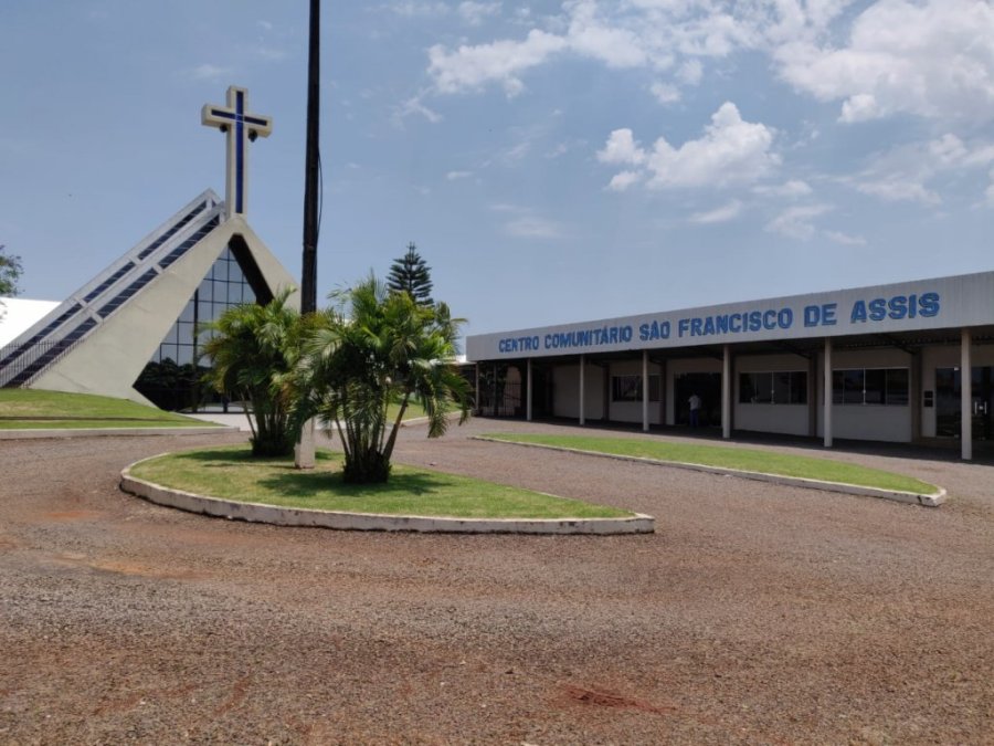 Centro Comunit�rio S�o Francisco de Assis Centraliza Doa��es para V�timas da Enchente
