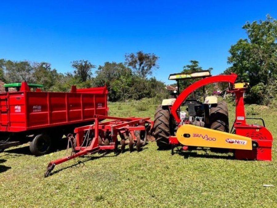 Agricultores de Dois Vizinhos Se Re�nem para Doa��o de Patrulha Agr�cola
