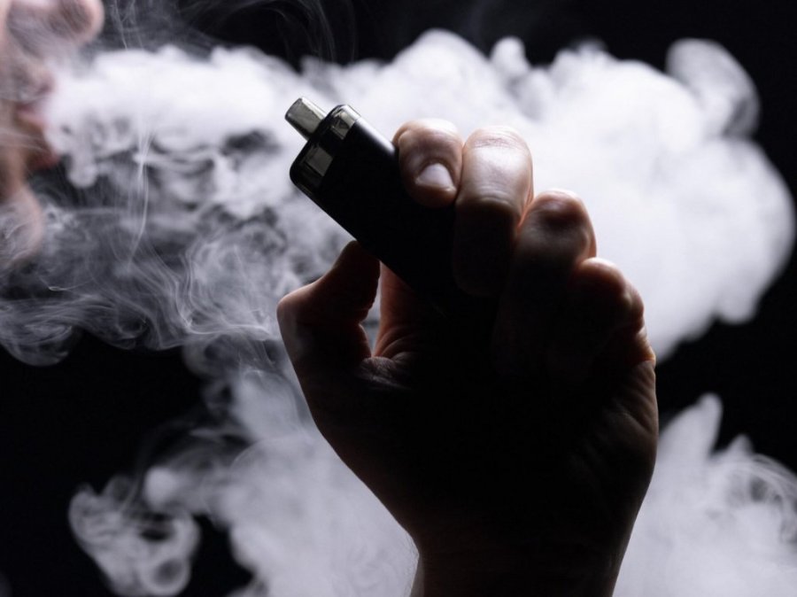 Vigil�ncia Sanit�ria Alerta Sobre Crescente Consumo de Cigarros Eletr�nicos