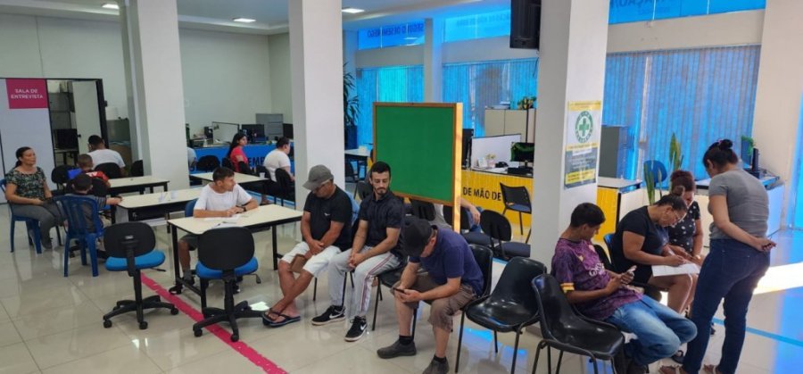 Ag�ncia do Trabalhador de Dois Vizinhos Divulga N�meros