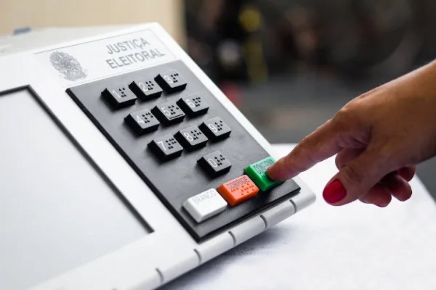 N�mero de Eleitores de Dois Vizinhos Diminuiu Em 2024