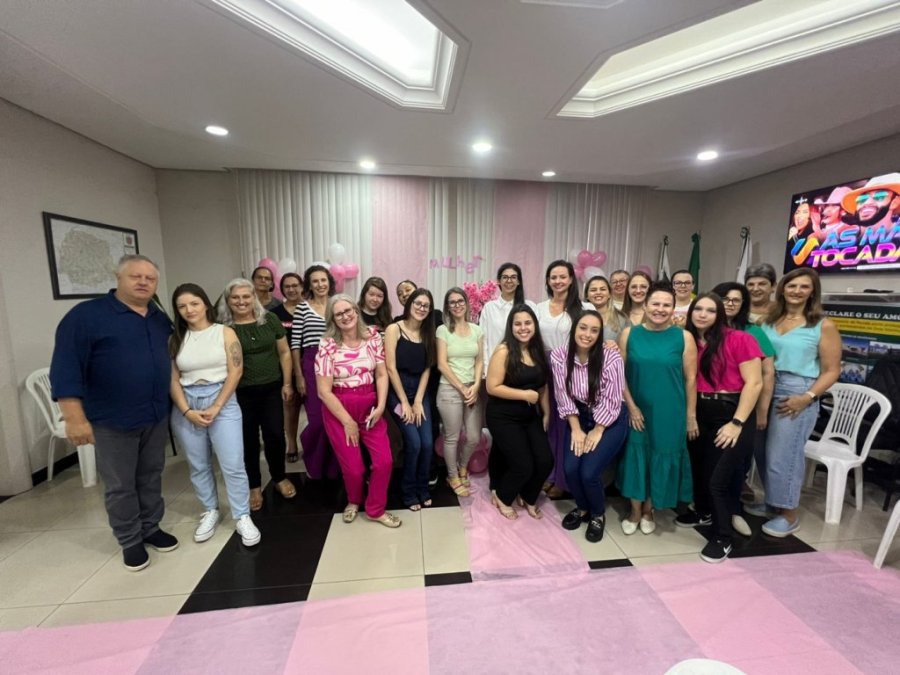 Prefeitura Homenageia Servidoras Pelo Dia Internacional da Mulher