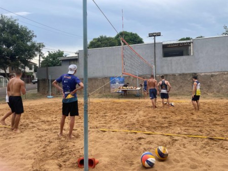 Jogos Escolares Movimentam a Pra�a Jo�o F�vero