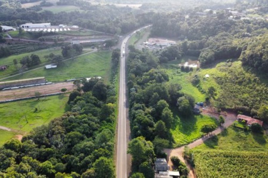 ESTADO ANUNCIA REESTRUTURA��O DA PR-281 ENTRE DOIS VIZINHOS E FRANCISCO BELTR�O